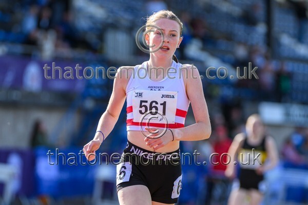 Age26 SAT-920459 - Track Female Set Two
