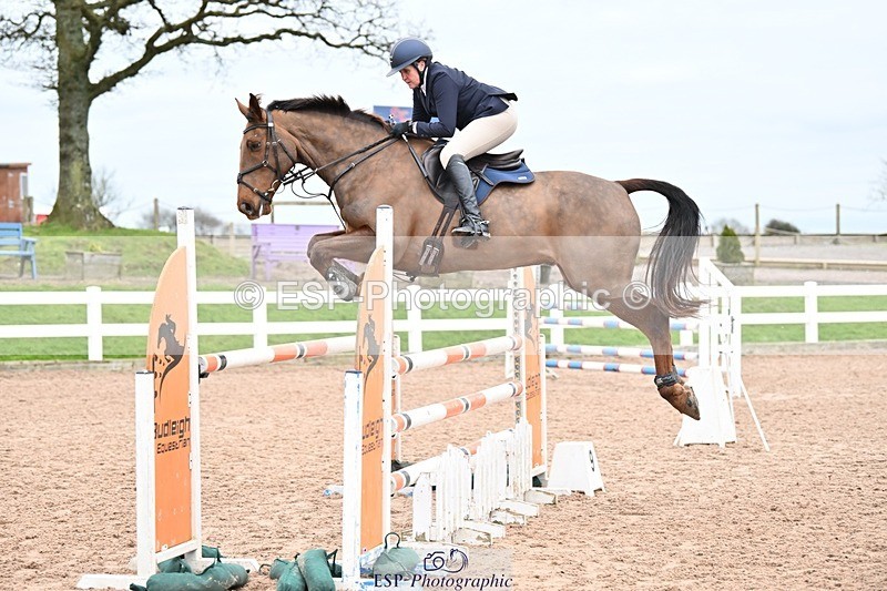 250112-130814-01383 - Cls 20 Newcomers and 1.10m Open