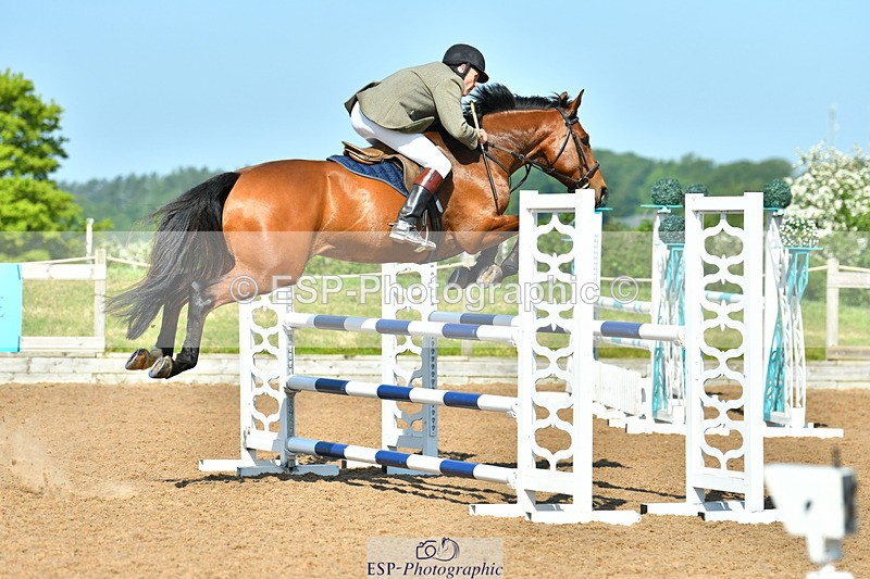 230527A-094631-03050 - Cls 13 Snr 1.05m + 1.10m Open