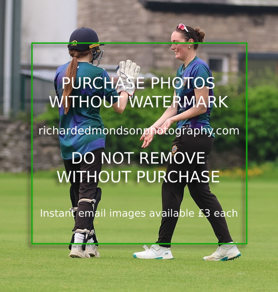 533A5750 - Kendal Cricket Women & Girls vs Carnforth Cricket Women & Girls (28/5/26)