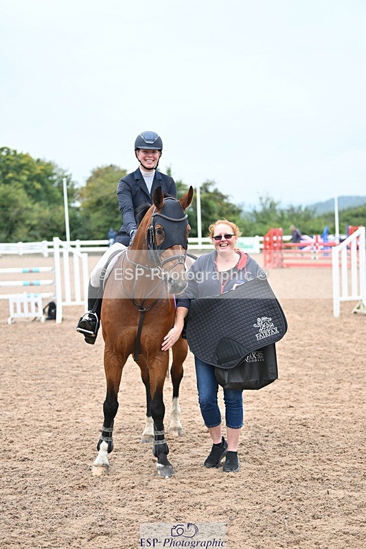 240907A-120612-01319 - Cls 8 1.05m Amateur Qualifier