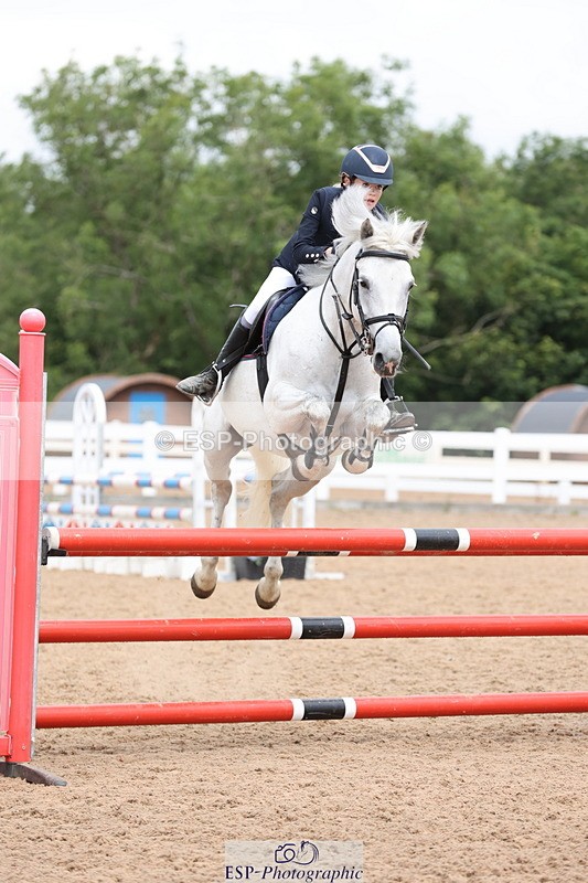 240630A-120752-12909 - Cls 31 Discovery and 90cm Open