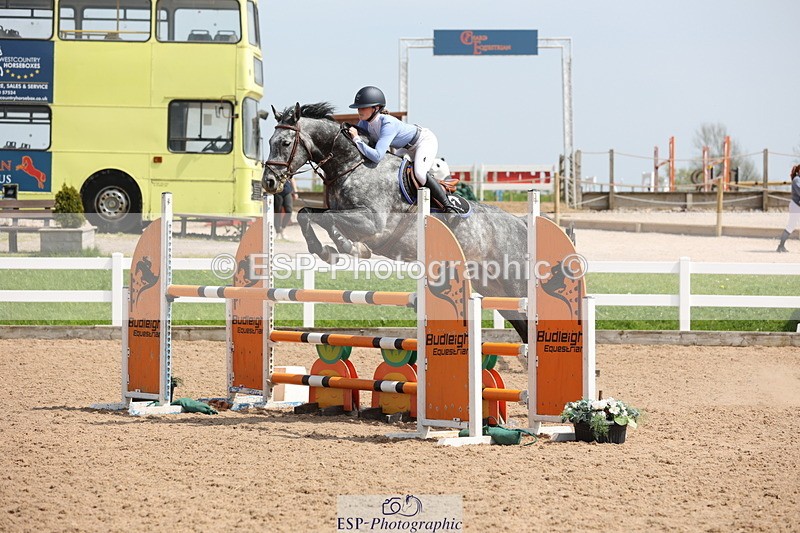 240510A-140821-07462 - Cls 17 1.05m National Am Quali