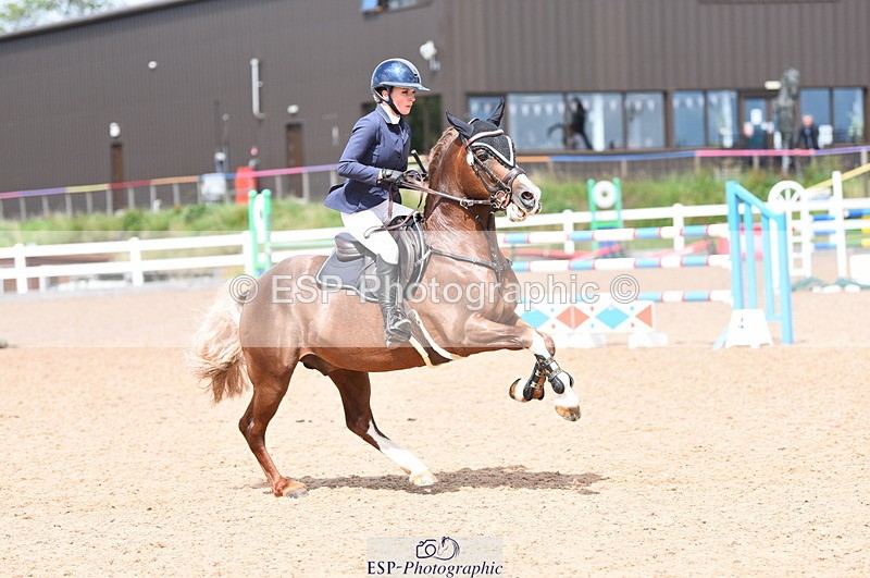 230715A-151142-01666 - Cls 7 1.15m Members Cup