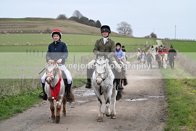 WJ7_1307 - Walk Home