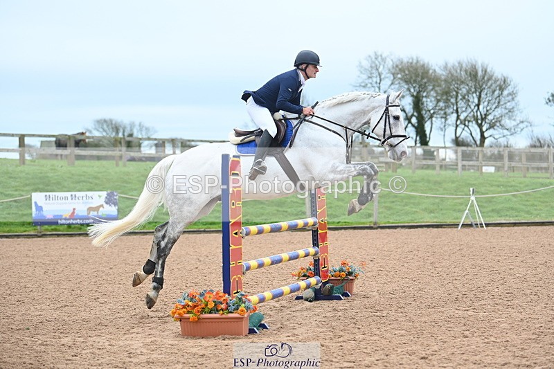 240316A-092122-02345 - Cls 13 Snr 1.05 and 1.10m Open