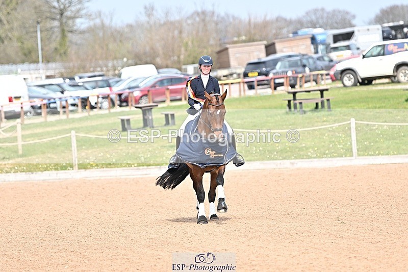 250403-133823-02104 - Cls 3 Adv Medium Presentations