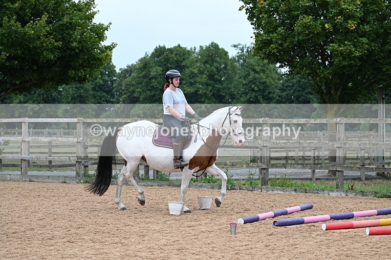 WJ7_9739 - Poles 14:00