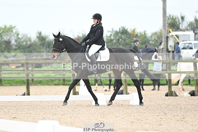 241103-100642-00265 - Intro 3 - 9.40 to 10.40