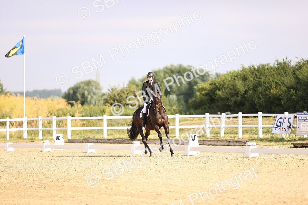 SBM_008459 - Novice 5 - 08.30-9.33