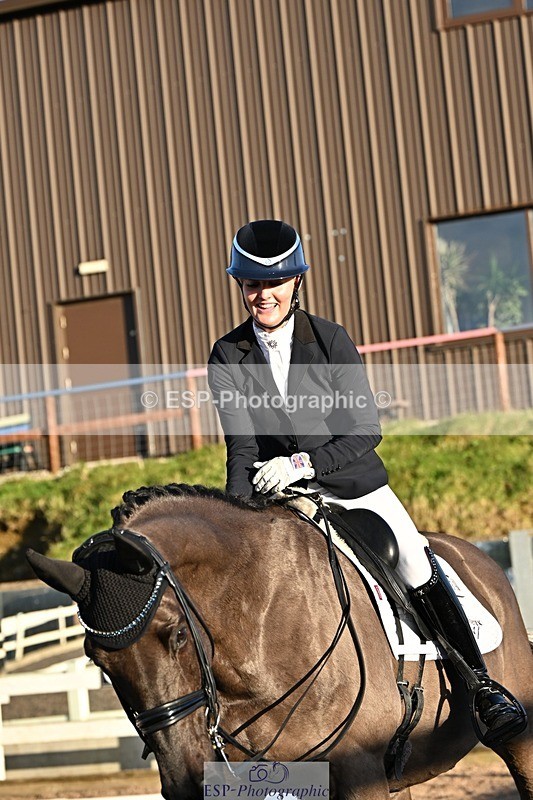 241214-143458-02898 - 139-Holly.Kerslake-Platinum.Cabachon