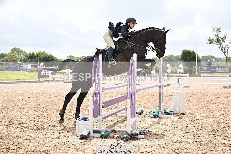 250831-120902-08113 - M-607-Lucinda.Osborne