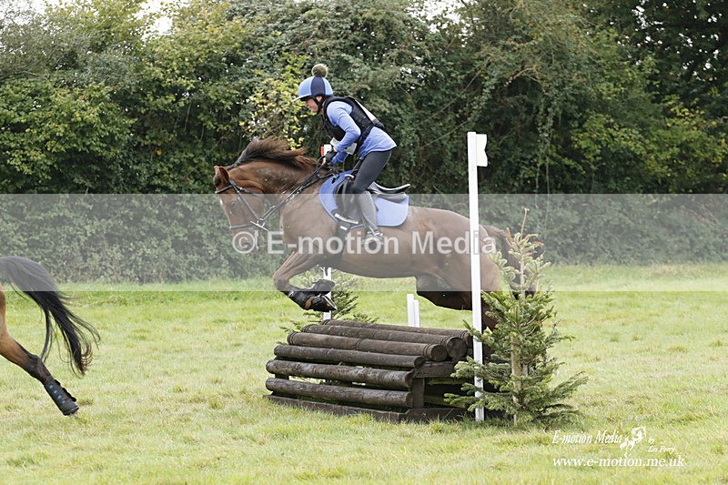  WWHT 171021 2037 - Novice Pairs (0.80m)  17/10/21