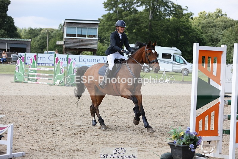 250614A-161317-08236 - Cls 30 1.05m Amateur Q and Open