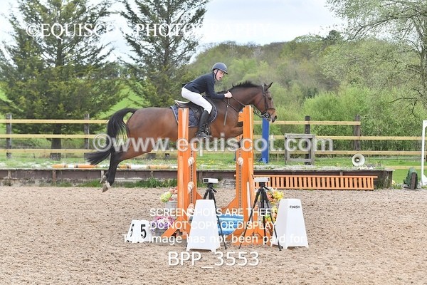 BPP_3553 - CLASS 18 SUN Senior Newcomers/ 1.10m Open