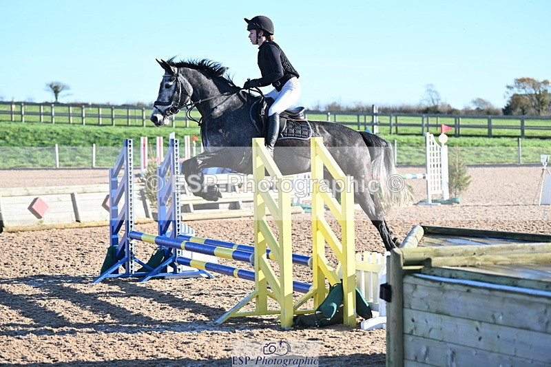 231125A-105056-00178 - 70cm