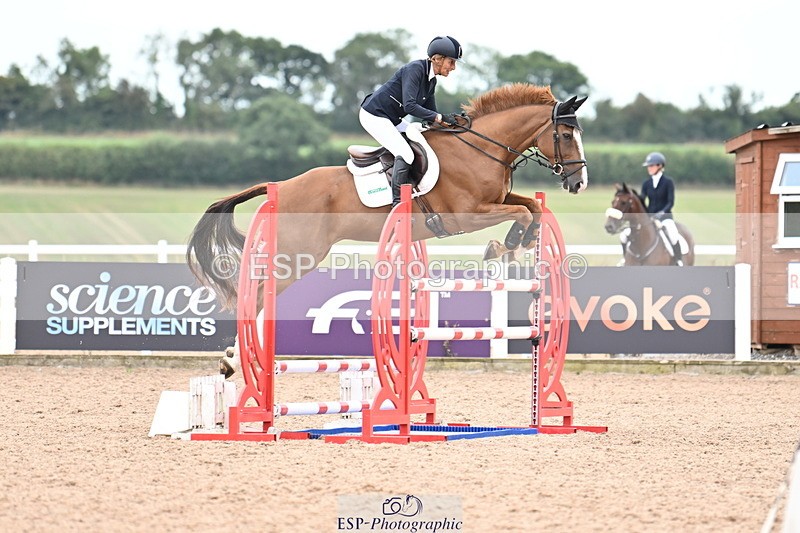 250820B-135300-00820 - Cls 6 Foxhunter and 1.20m Open