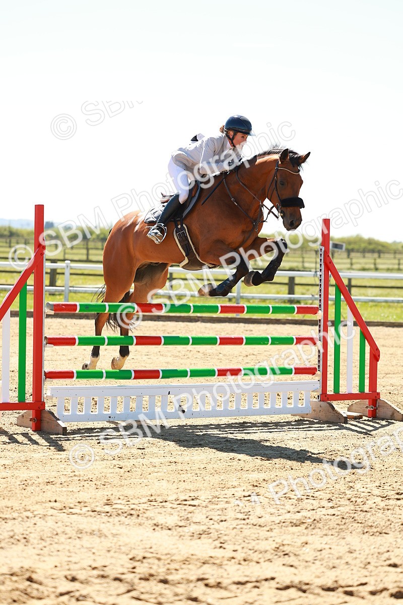 SBM_001110 - Class 4 - Senior Newcomers 1.10m