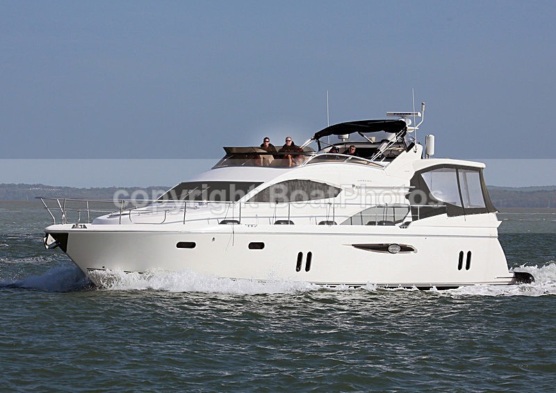 140503 AUBEAR  PEARL P55 WT7A9755 - Flybridge Cruisers