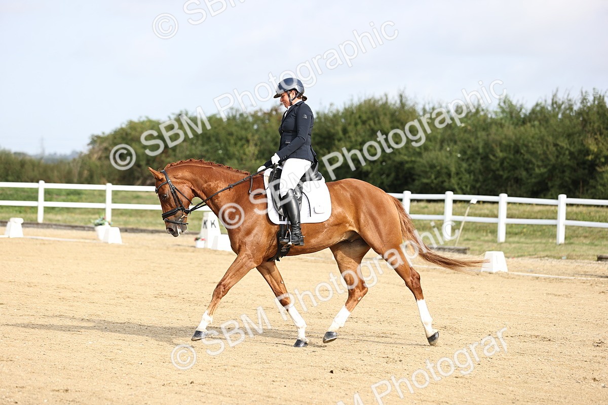 SBM_015352 - Class 14 - Novice 23 - 9.05-10.08