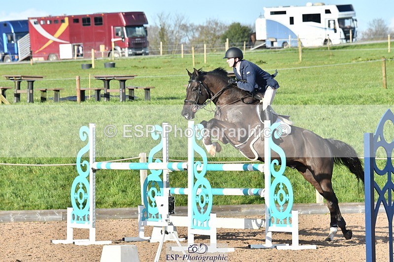 240306A-163122-02480 - Cls 5 Foxhunter and 1.20m Open