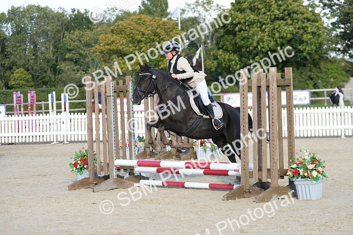 SBM_29022 - J43 - Horse & Hound Open 50cm