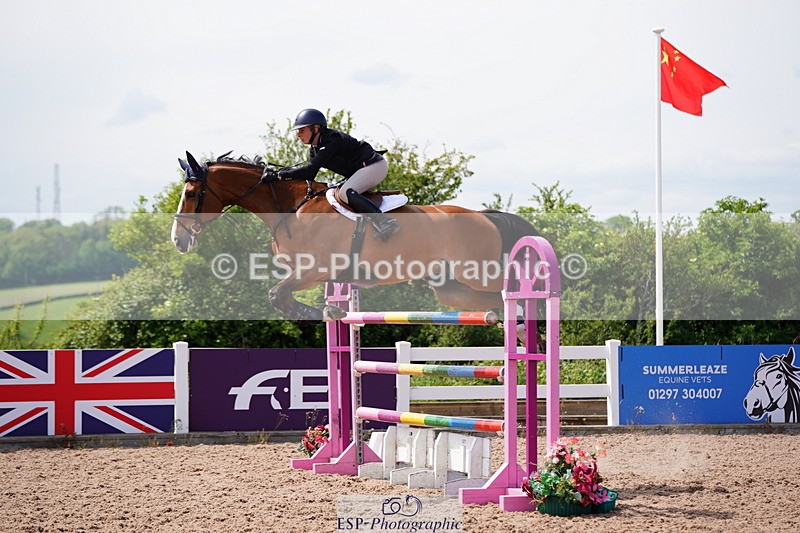 240525A-142216-06565 - Cls 18 National 1.40m