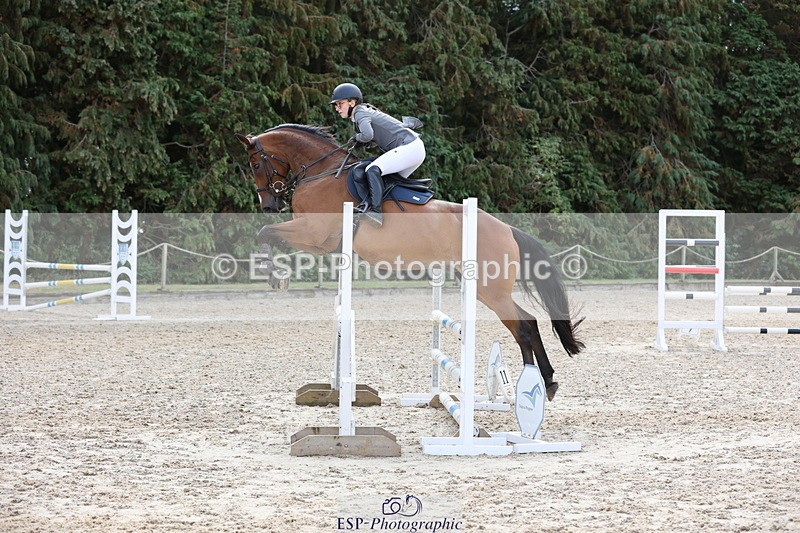250829A-104031-01185 - Cls 7 British Novice and 90cm
