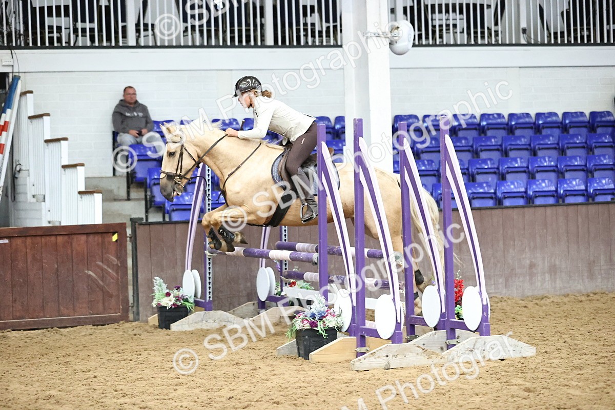 SBM_002806 - Class 9 - Senior British Novice 90cm