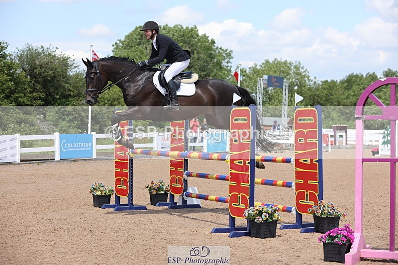 240718A-130011-05348 - Cls 9, 1 Star Bronze Tour 1.10m