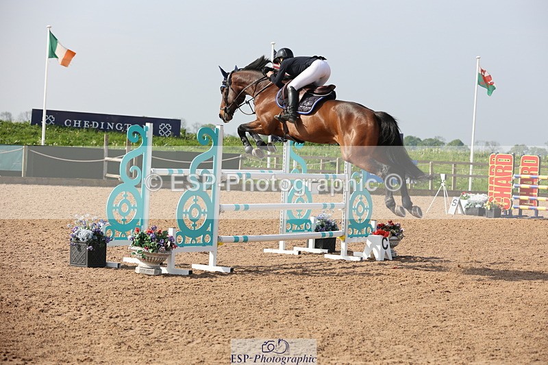 240511A-093906-11172 - Cls 32 Foxhunter