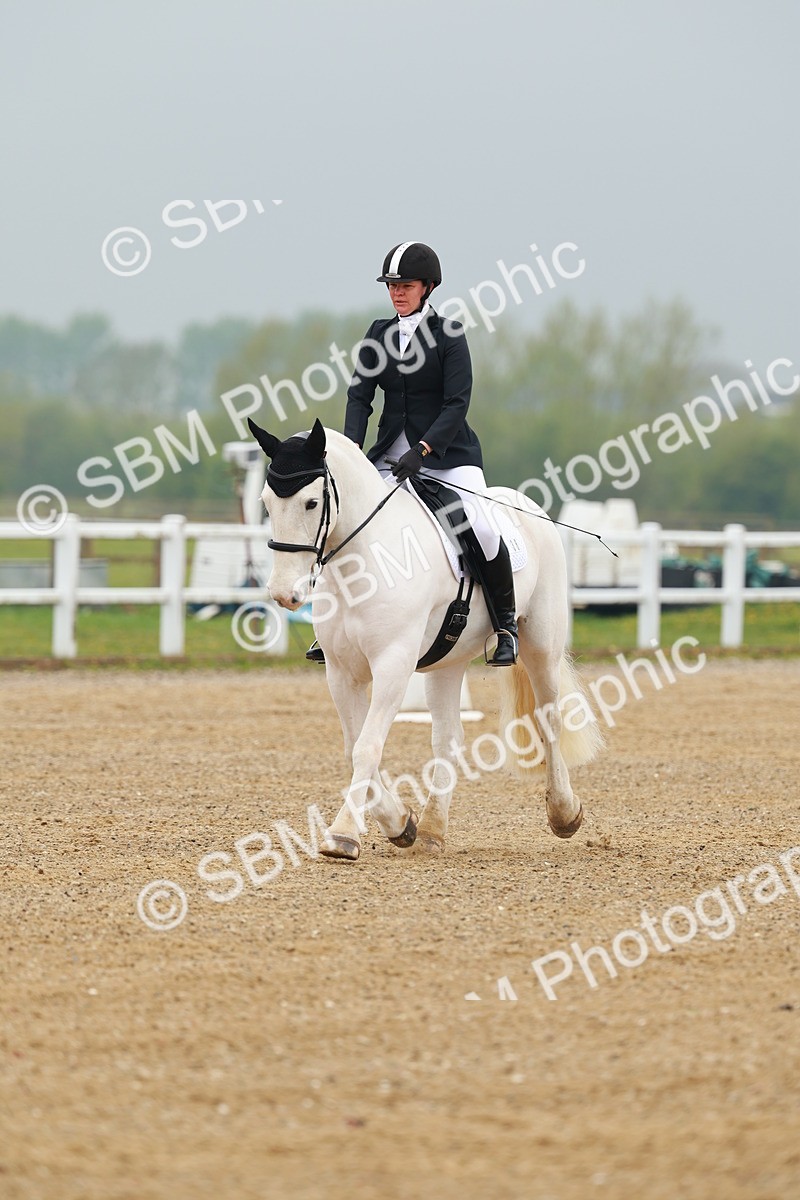 Canon EOS R3_000040 - Class 4 - P5