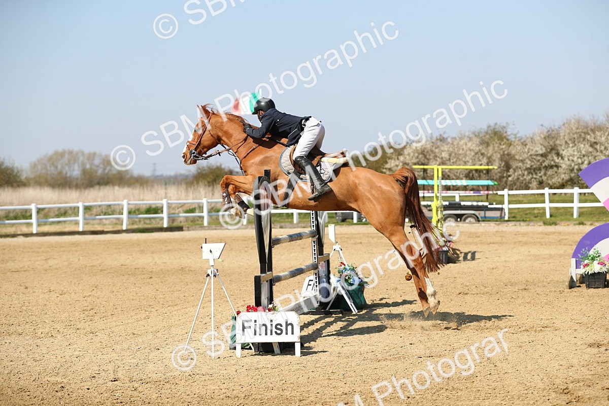 SBM_001067 - Class 4 - Senior Newcomers - 1.10m