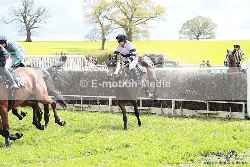 PtP 180426 310 - Worcestershire Hunt PtP Chaddesley Corbett 18/04/26
