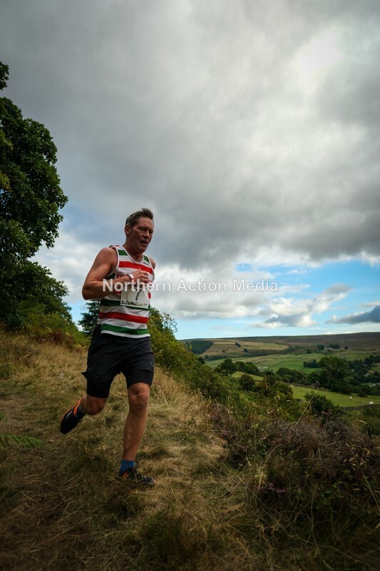 DSCF5266 - Reeth Fell race seniors