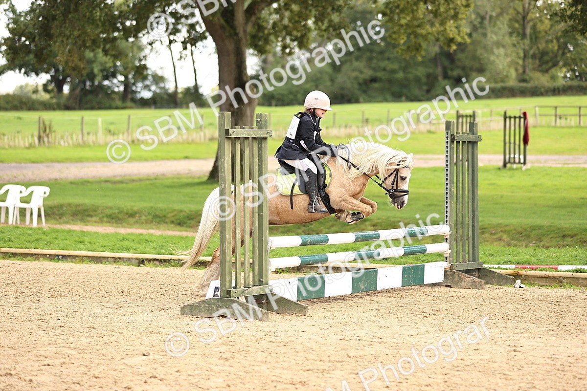 SBM_47917 - J9 - Junior Pony 70cm Championship