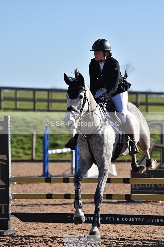 240306A-101248-00724 - Cls 1 British Novice and 90cm Open