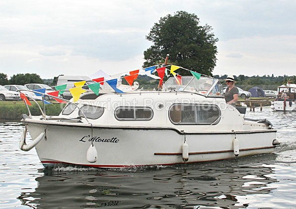 110702 LALOUETTE IMG_7938 - HENLEY ROYAL REGATTA JULY 2011