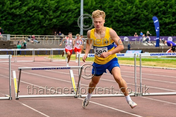 Sen25SAT-912921 - Track Male Set One