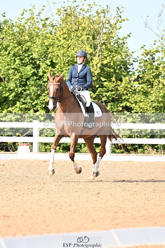 250815-100119-00263 - 026-Pippa.MorganDavinci.Vl