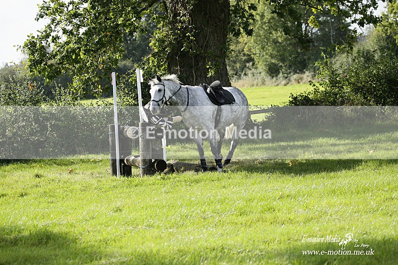  WWHT 171021 3277 - Intermediate (0.90m)  17/10/21