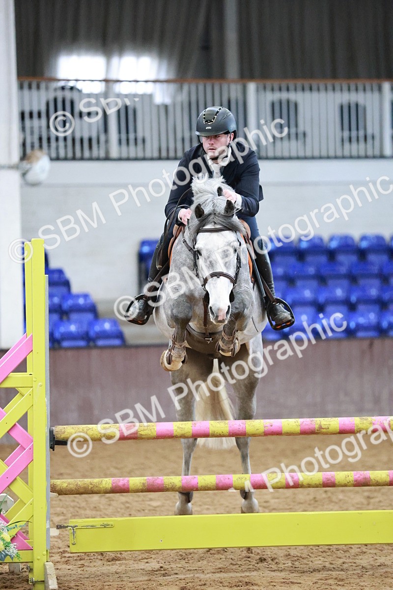SBM_000573 - Class 2 - Senior British Novice 90cm