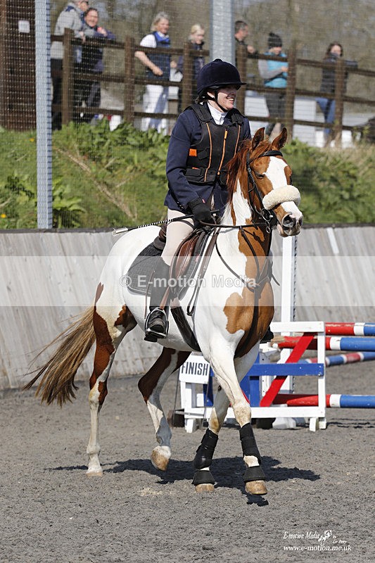 _EST1089 - Bourne Valley Riding Club Winter Showjumping 27/03/22