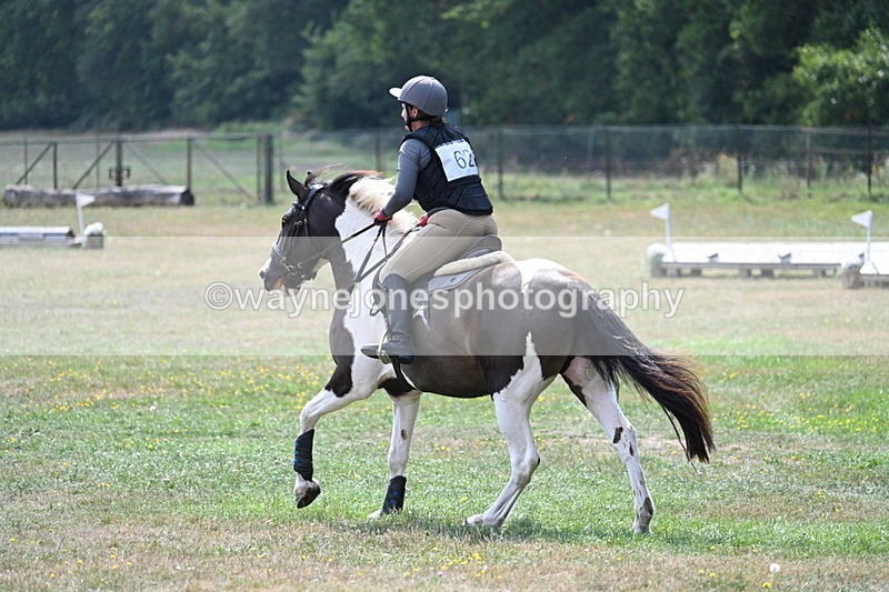 WJ7_2421 - XC Time 12:04 to 12:16