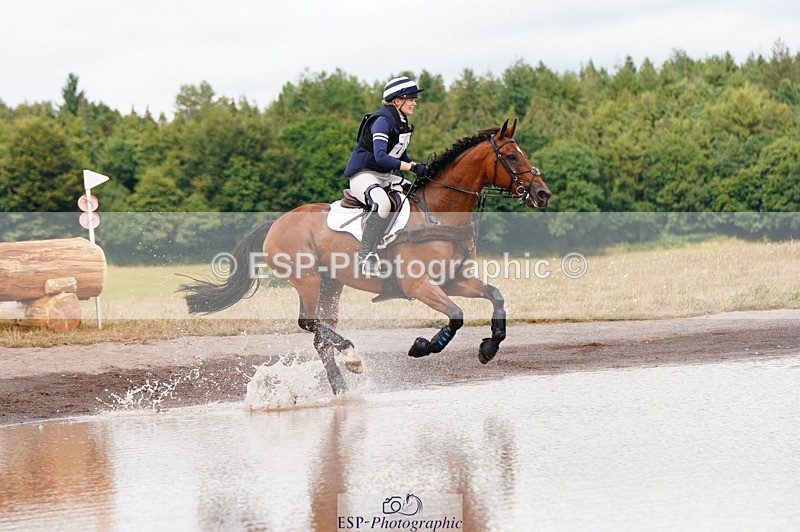 250803A-152242-16540 - P-714-Skye.Pleydell-Bouverie-SUPER.VISION