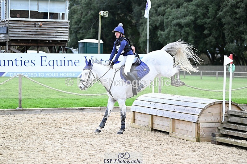 241117-132422-04151 - Cls 3 90-95cm 13.00 to 14.00