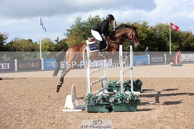 250913-142156-07347 - Cls 25 1.05m Amateur Quali