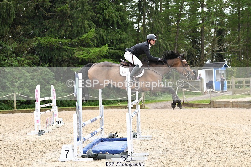 240414-135709-03653 - Cls 05A&B Snr Fox & 120 Open