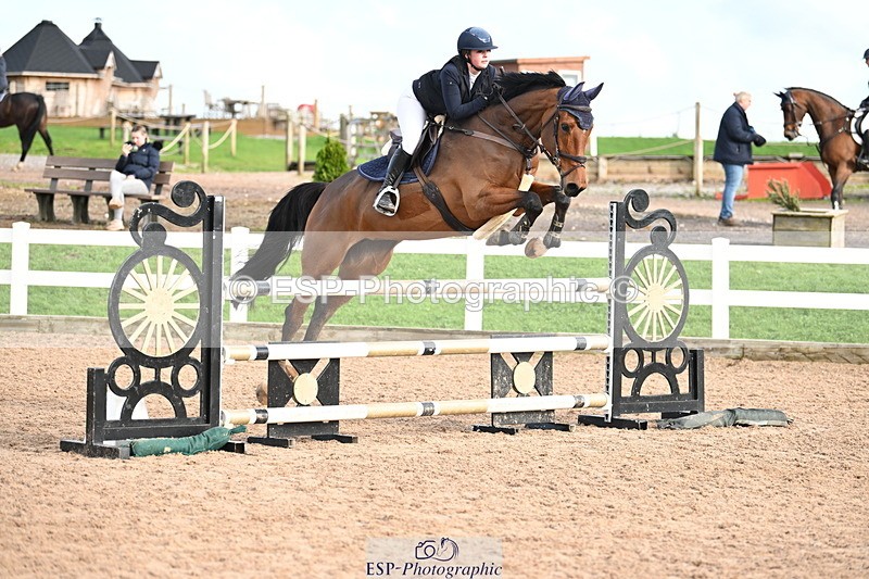 241023A-142358-01030 - Cls 4 Newcomers and 1.10m Open