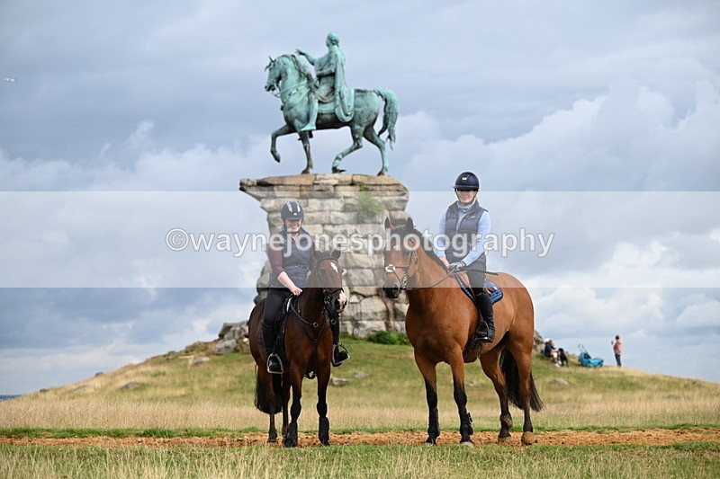 DSC_4458 - Time at Statue 09:50 to 11:09
